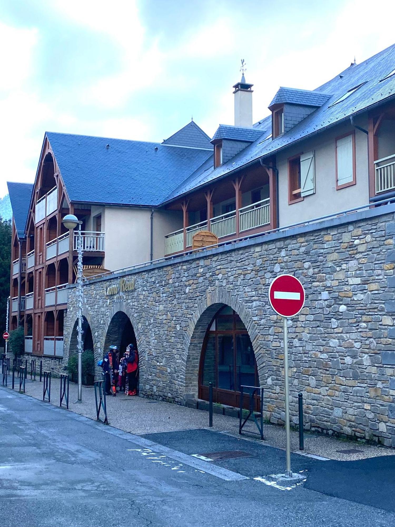 Appartement T2+Coin Nuit 6 Pers Residence De Cami Real Au Centre Du Village De Saint Lary Soulan Avec Piscine Interieure+ Sauna Et Hammam المظهر الخارجي الصورة